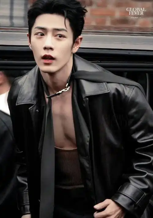 出征米兰的时候看到健身效果不错(你直说胸肌诱惑)#肖战cue身材