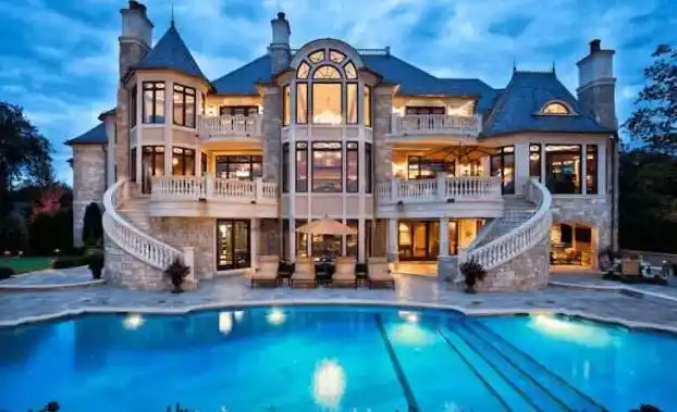 10套庄园式别墅,奢华典雅,媲美四合院