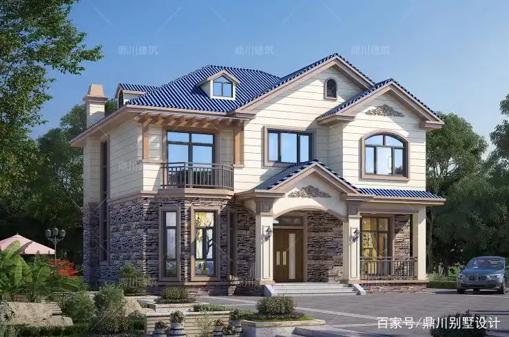 二层美式田园风别墅,5室4厅布局好,在老家有根也有退路