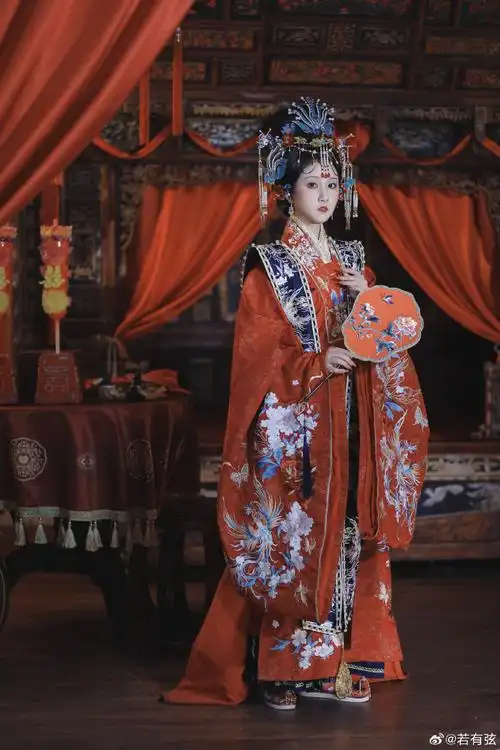 魔光的摄影作品##重庆约拍##汉服写真##汉服婚服##中式婚纱照##弥制