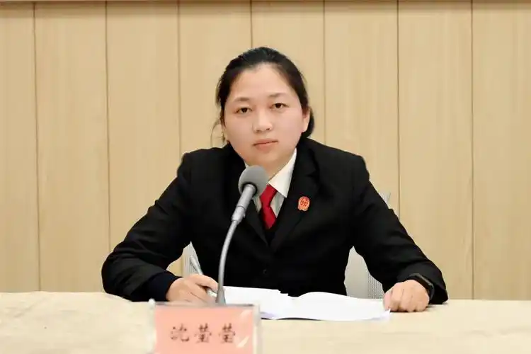 民一庭负责人张玲玲通报该院家事案件审判工作情况为弘扬社会主义核心