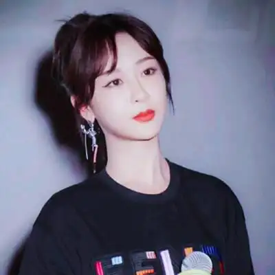 头像 杨紫
