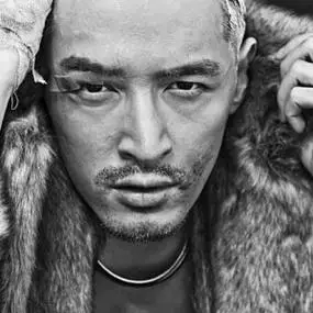 男生头像霸气超拽黑白