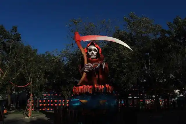 石景山游乐园"幽灵航班"启动,游客可变装沉浸式参与体