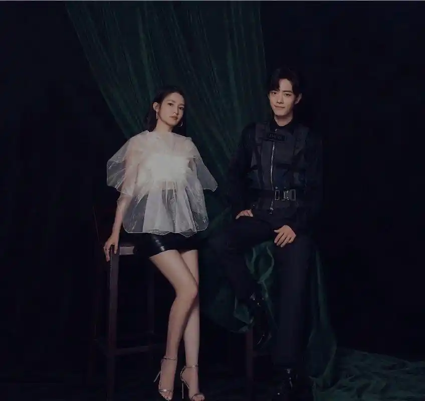 肖战李沁恋情曝光!