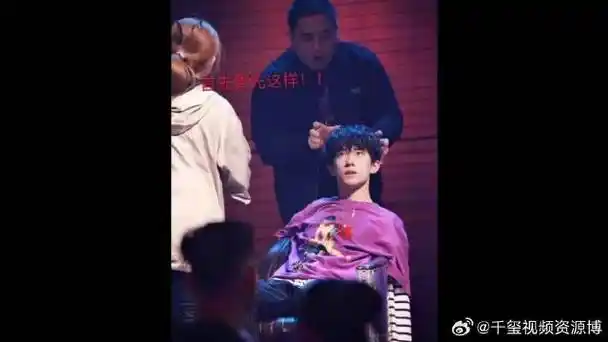 当胖虎给千玺做发型时 谁懂这个视频的笑点啊 cr茶茶.