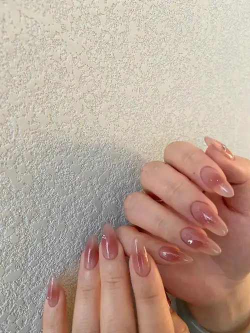 水嫩水嫩的腮红