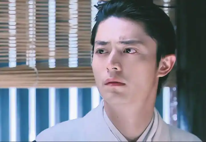 甚至不少网友表示,就凭这2个古装角色,便足矣保霍建华一辈子的"荣华