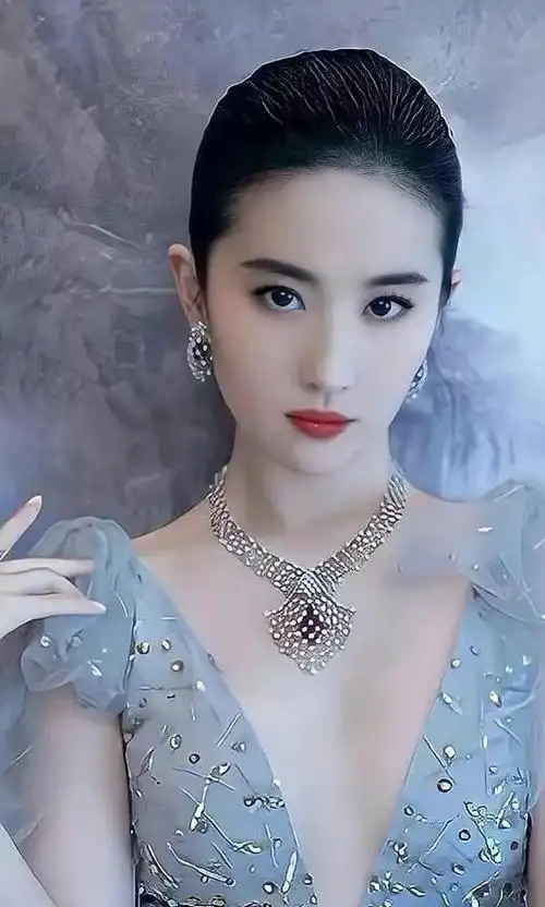 刘亦菲惊艳到了我身材高挑婀娜多姿温文尔雅气质出众