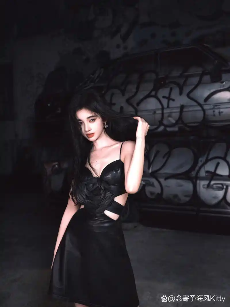 霸气小鞠大家觉得怎么样    反正我是爱了   #人间宝藏女孩鞠婧祎