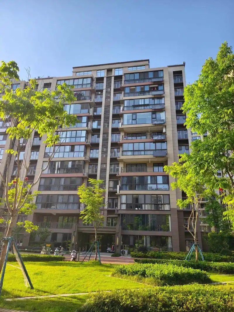 万科新都会144平185万中间楼层东户.#今日优质房源实景拍 - 抖音