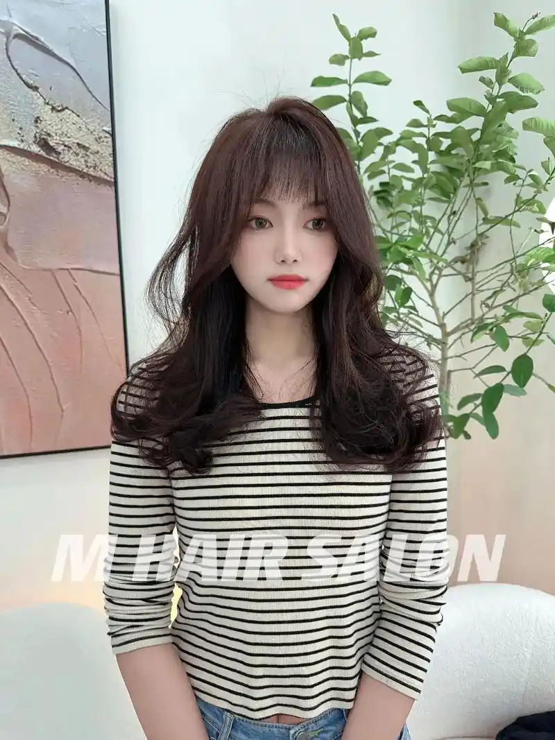 圆脸中短发烫发锁骨发烫发蓬松烫网红刘海气垫韩式水波纹 - 抖音