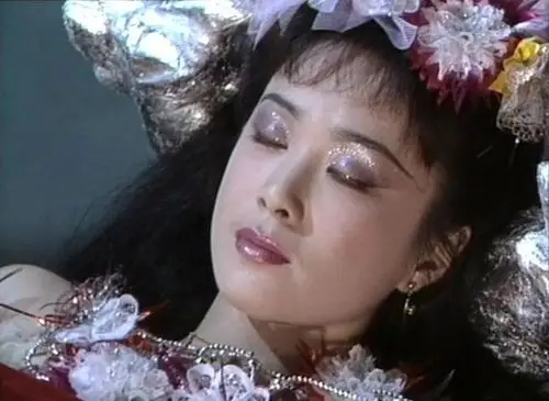 苏妲己几乎是凭借一人之力就把商朝祸祸的亡国了,她可谓是中国历史上