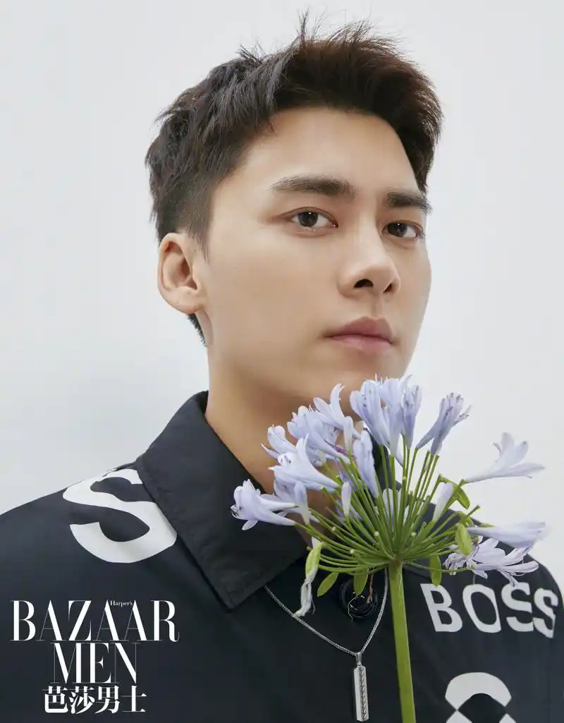 李易峰电梯花园大片@李易峰 芭莎男士八月刊内页公开,第五次登封,置