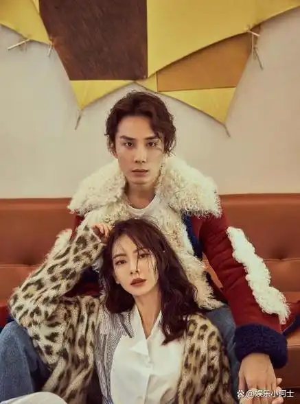 戚薇李承铉一家迪士尼游玩,为9岁女儿lucky庆生,1岁儿子首露面