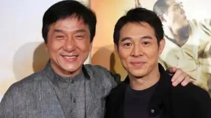 被问打得过李小龙吗,李连杰一句话回应尽显人品, 成龙狂妄自大