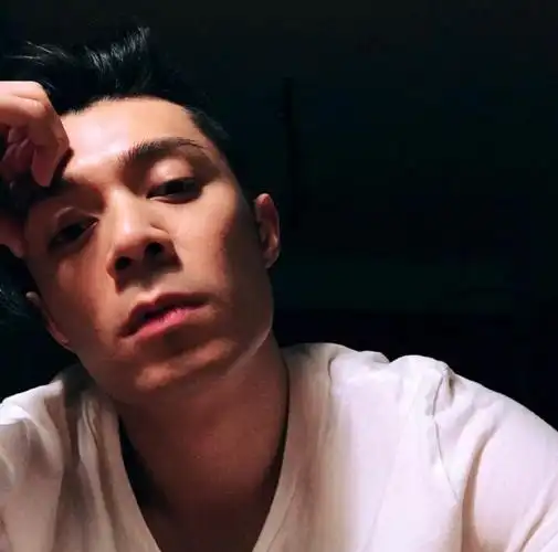 那么,有要给乐少周柏豪打电话的吗?