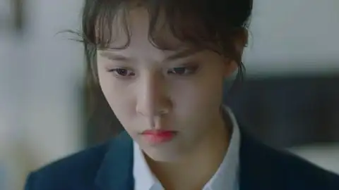 《风暴舞》陈静雯分析代码的含义 幕后黑手想干什么