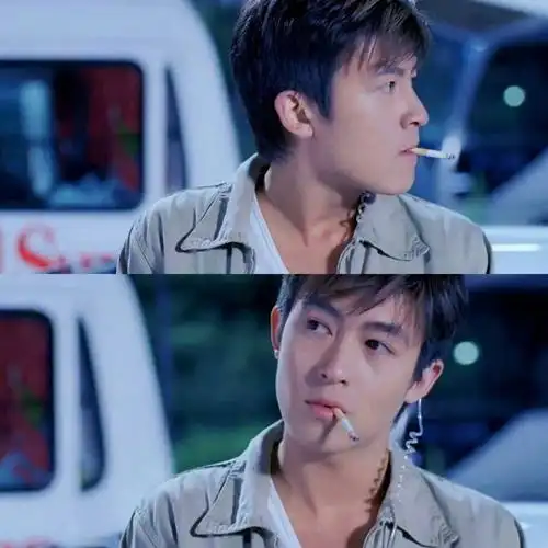 baitxadidas推出头文字d主题休闲鞋突然想起年轻的周董和陈冠希