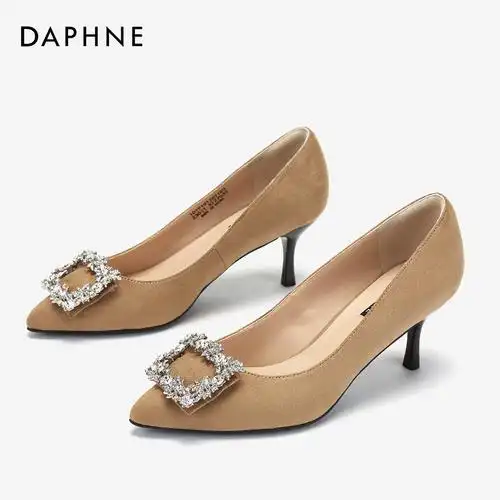 daphne达芙妮2019优雅通勤尖头绒面方扣钻饰中跟单鞋
