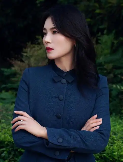 大明星刘涛晒出几张漂亮的照片,但是照片中却暴露了刘涛存在的一个