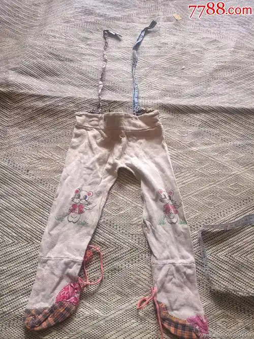 怀旧老儿童手工补丁秋裤