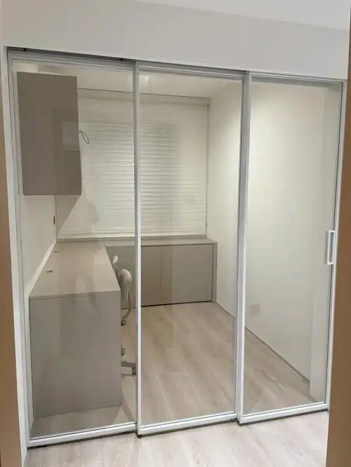 小户型必备三联动吊轨玻璃移门