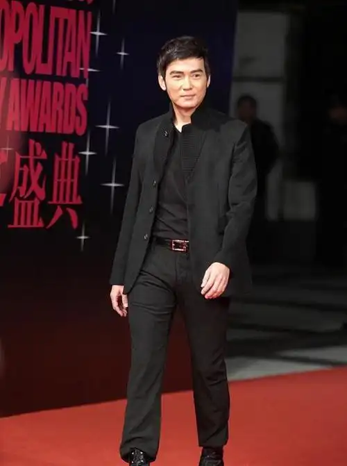 娱乐圈实力派男星,焦恩俊吐槽早期造型傻,网友:一点儿都不傻|李寻欢