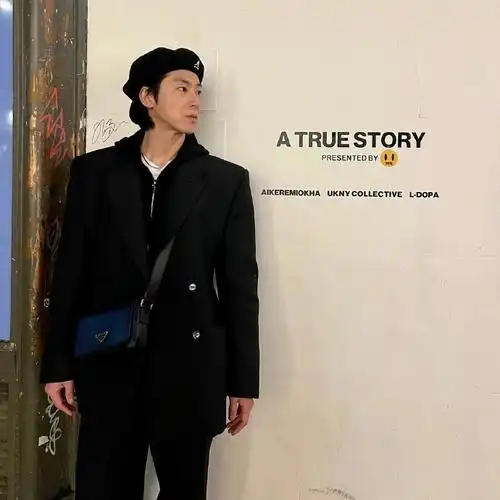 郑允浩伦敦写真集