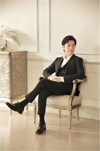 美克美家代言人靳东:品质生活,慢而坚定