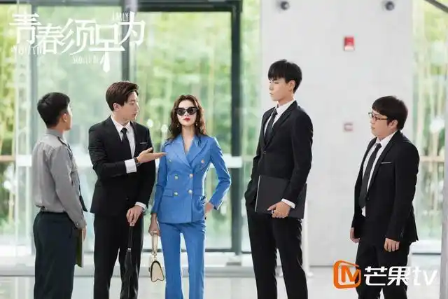 《青春须早为》胡一天钟楚曦感情亮红灯 高潮迭起实力圈粉暑期档