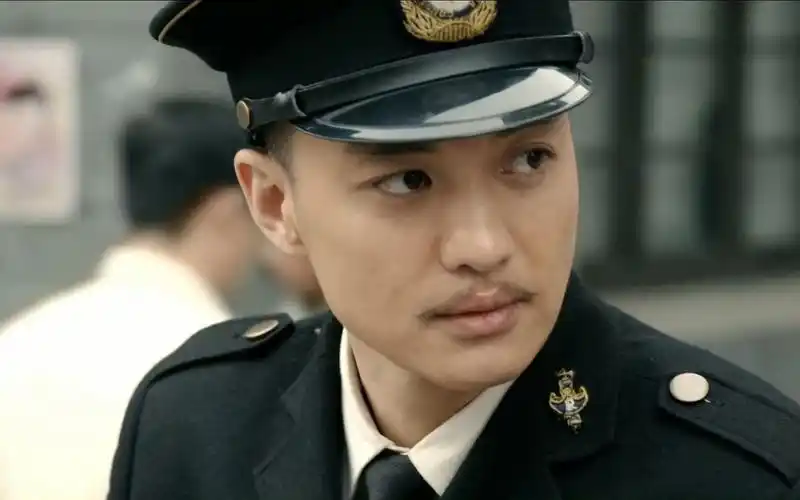 周一围红色铁林一个小巡捕的日常含所有打戏