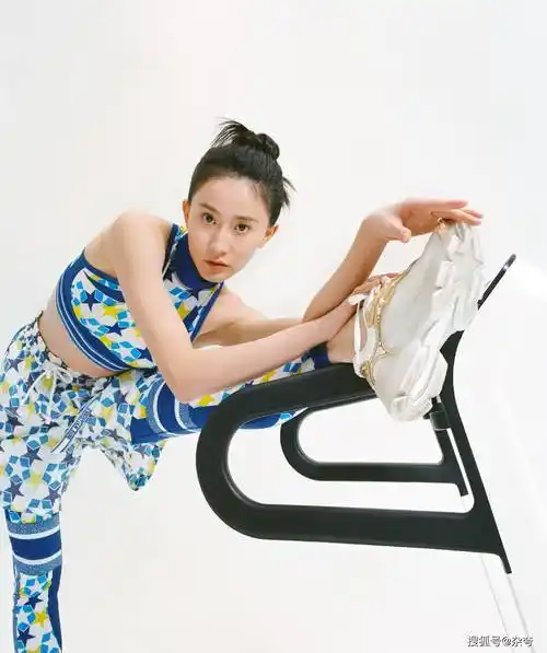 张豆豆惊艳写真