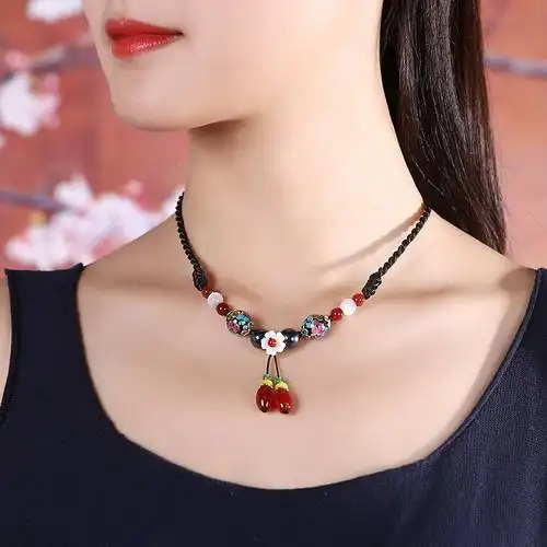 玛瑙项链民族风短款女复古风锁骨链绳吊坠玉石颈链旗袍脖子装饰品