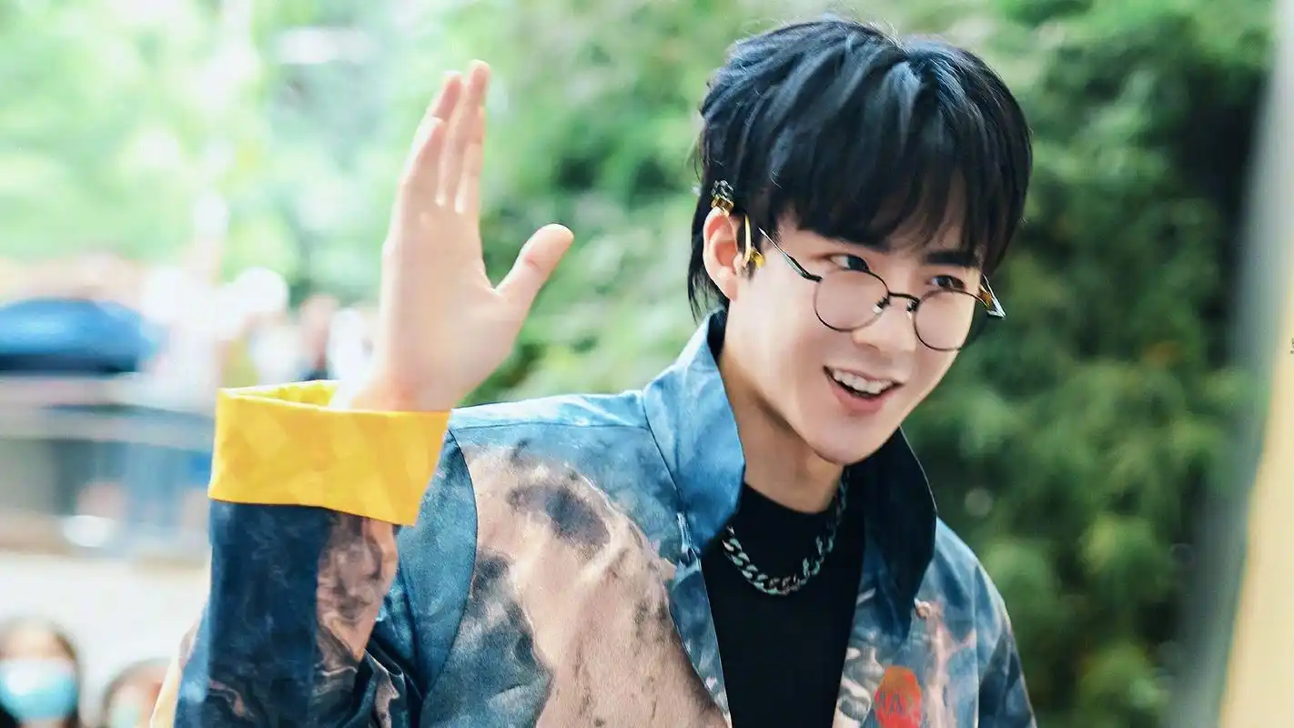 刘宇宁(明星静态壁纸) - 静态壁纸下载 - 元气壁纸