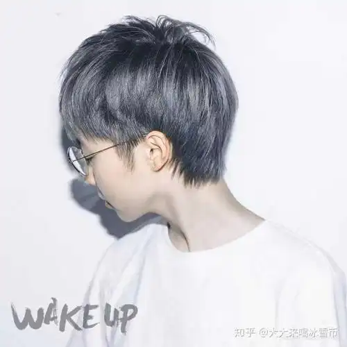女生想剪一个男生的发型,有什么推荐吗?