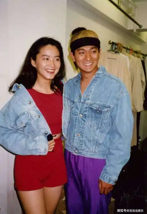 林青霞火辣泳装 情路兜转双秦20年叹:爱过就是人生_秦汉