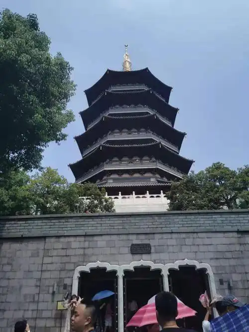 其它 杭州西湖风景区 写美篇顺着楼梯就到了雷峰塔的二楼.