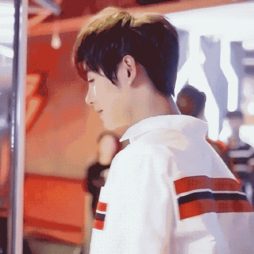 肖宇梁超话xyl#为肖宇梁神魂颠倒#xyl#肖宇梁人间甜豆#xyl#肖宇梁