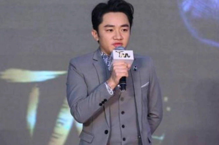 娱乐圈里个子最矮的男明星,你还能想到谁