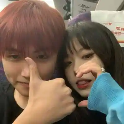 2021最火真人情头头像,情侣头像图片-回车桌面