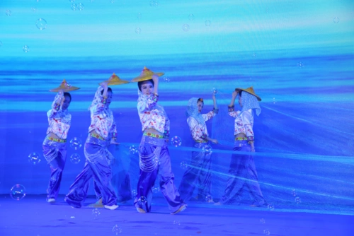 福建特色惠安女舞蹈《惠女弄潮》康佰公司20周年庆典晚会表演