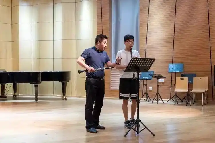 民革吉林艺术学院支部党员郑弘应邀参加中国人民大学单簧管艺术周活动