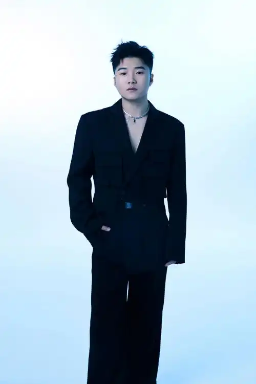 白小白个人资料简介_写真图片_最新消息动态 - 魅图之家