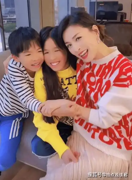 张庭:事业与热爱并进,成就理想人生._工作_形象_女性