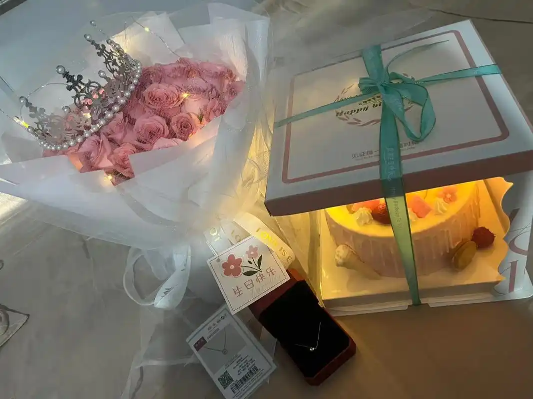 谢谢大姐送的生日礼物,我很喜欢.谢谢你那么在意我,总是给制造 - 抖音