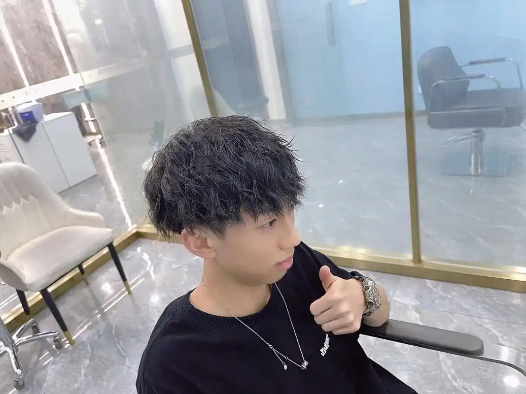 束状纹理烫.男生必备发型束状纹理烫 简单不用打理  剪完可以 - 抖音