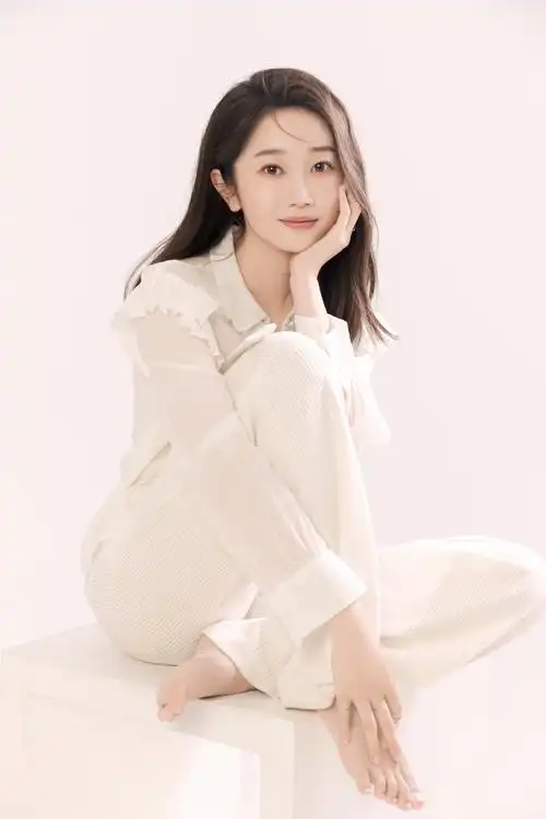 p data-id="go045yhx79">陈嘉男,1993年9月24日出生于 a target="