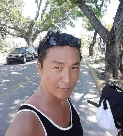 61岁马景涛疑三婚,比对方大25岁,女方公开吐槽马景涛前妻引热议