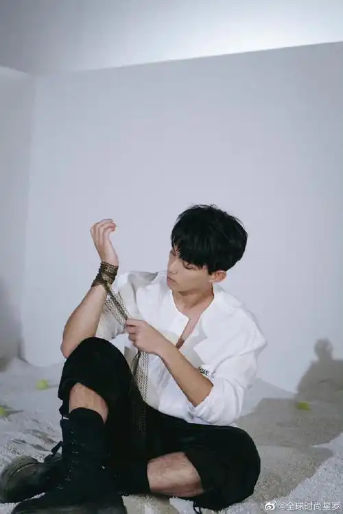 三石百态##吴磊